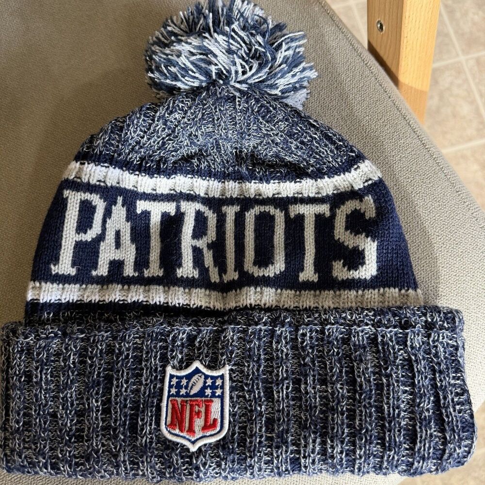 New England Patriots Knit Beanie Hat NFL Pom Pom Cuffed Winter Cap Blue